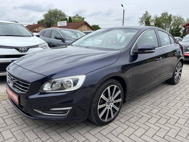 Volvo S60 2.0 D [D5] Summum Geartronic Megkml...